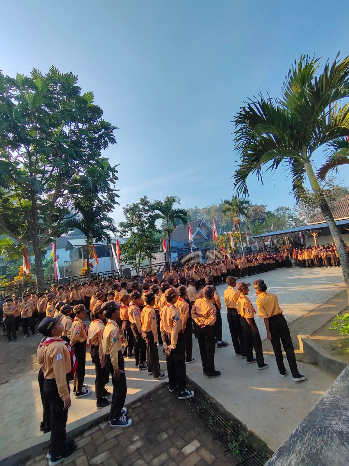 MI Manarul Huda Peringati Hari Pramuka